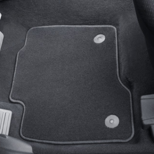 Predpražniki, premium velur spredaj, črne barve